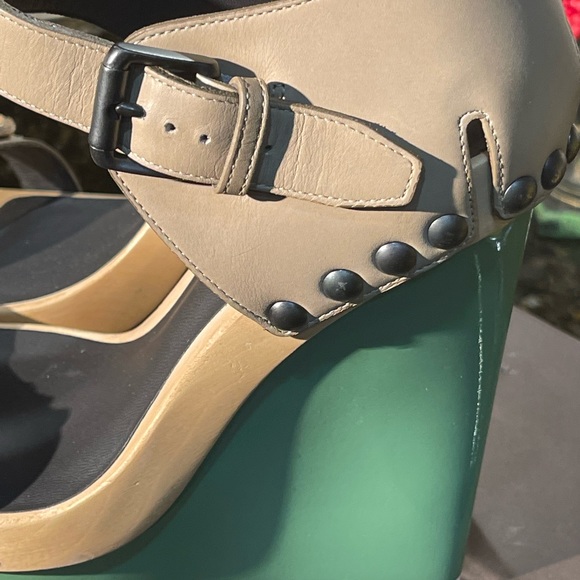 Bottega Veneta Shoes | Bottega Veneta Platform Wedge | Color: Taupe/ Lime Sz. 8 - Picture 3 of 15